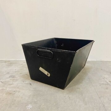 Vintage Iron Box【3338】