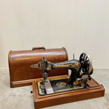 SINGER_sewing machine【6032】