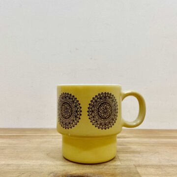 milk glass mug【5532】