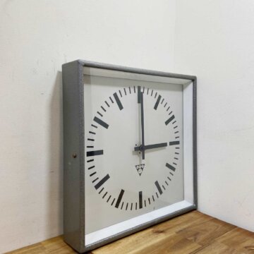 PRAGOTRON wall clock【6536】