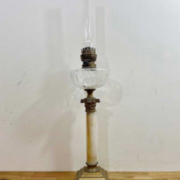 Antique Oil Lamp【7049】
