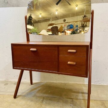 Dressing table【7559】