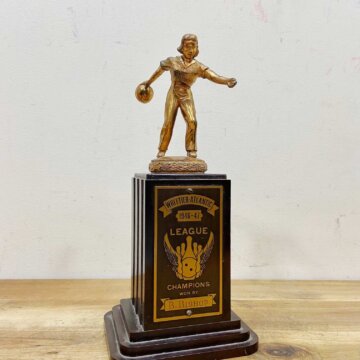Vintage Bowling Trophy 【7850】