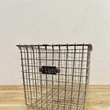 Vintage Wire basket【8630】
