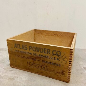 Vintage Wood Box【7685】