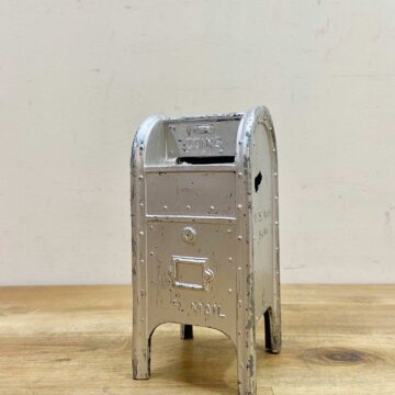 Vintage Mail Box Coin Bank【7743】
