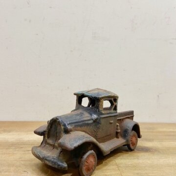 Vintage Cast Iron Toy Truck【B1735】