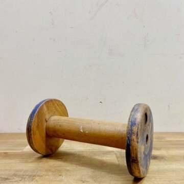 Vintage Wooden Spool【B725】
