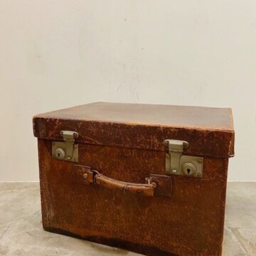 Vintage Trunk【B1820】