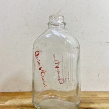 Vintage Milk Bottle【B1960】