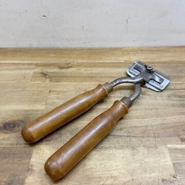 Antique Hair Shears【B2471】