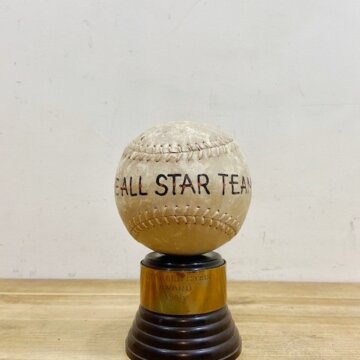 Vintage Trophy 【B3009】