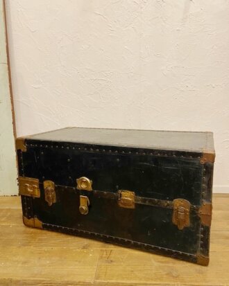 Antique Train Ship Steamer Trunk 【B2631】