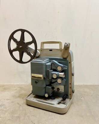 Vintage Bell&Howell Projector【B4423】