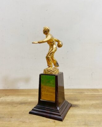 Vintage Bowling Trophy 【B4868】