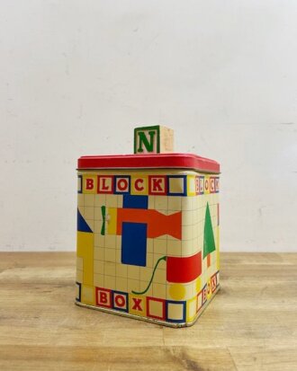 Vintage Tin Block Box【B4428】