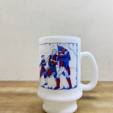 Vintage Milk Glass Mug【B5016】