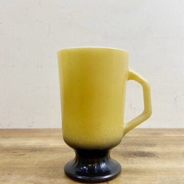 Fire King Footed Mug【B5344】