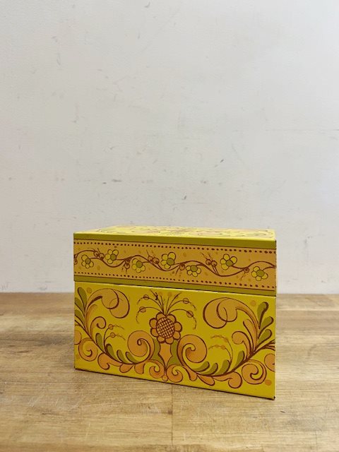 Vintage Metal Recipe Box 【B4930】