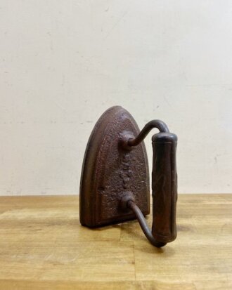 Antique Iron【B5368】