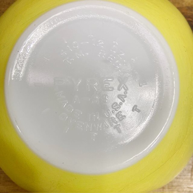 Vintage Pyrex Square Bowl【B5357】 - 画像 (8)