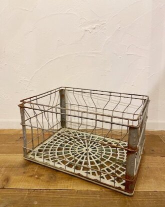 Vintage Wire Milk Crate【B3044】