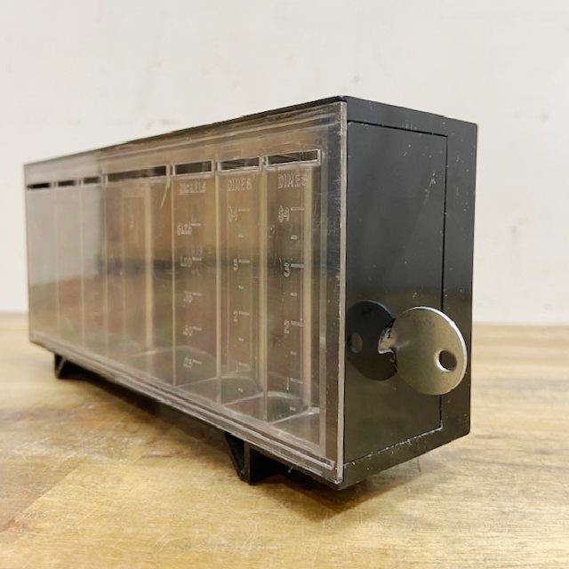 Vintage Coin Bank【B4954】 - 画像 (8)