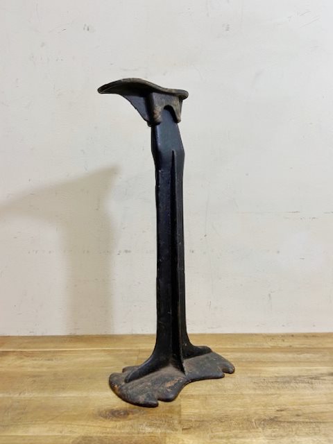 Antique Shoe Stand【9893】