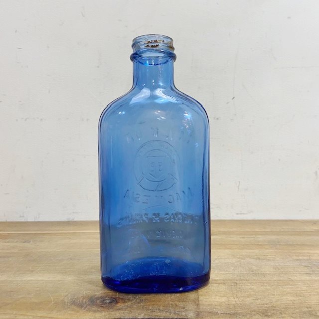 Vintage Blue Glass Bottle【B5291】 - 画像 (4)