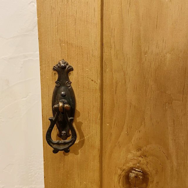 Vintage Pine Cabinet【B7112】 - 画像 (8)