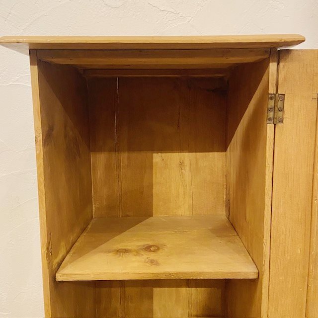 Vintage Pine Cabinet【B7112】 - 画像 (10)