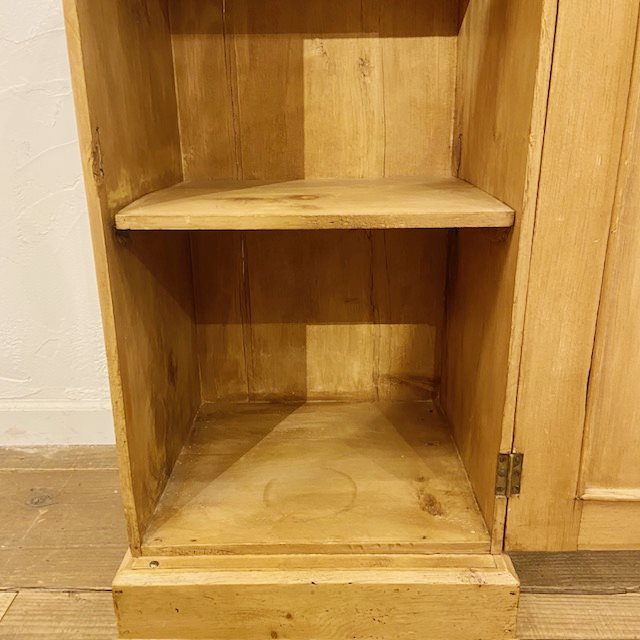Vintage Pine Cabinet【B7112】 - 画像 (11)