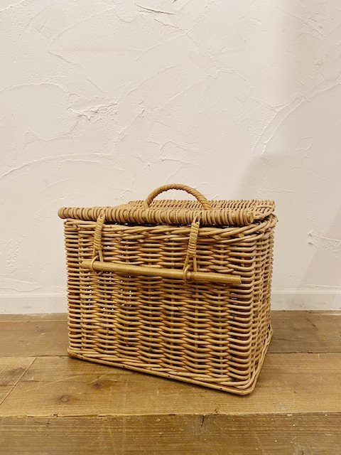Vintage Picnic Basket【B6400】