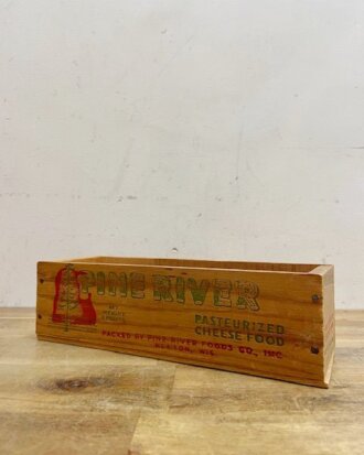 Vintage Cheese Box【B7180】