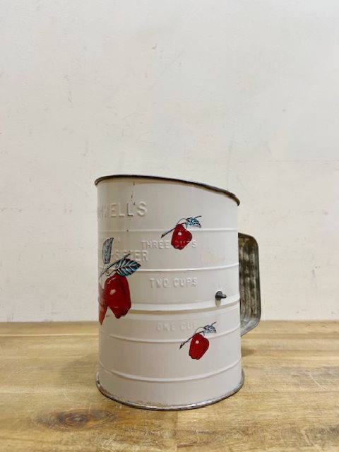 Vintage Bromwell's Flour Sifter【B7146】