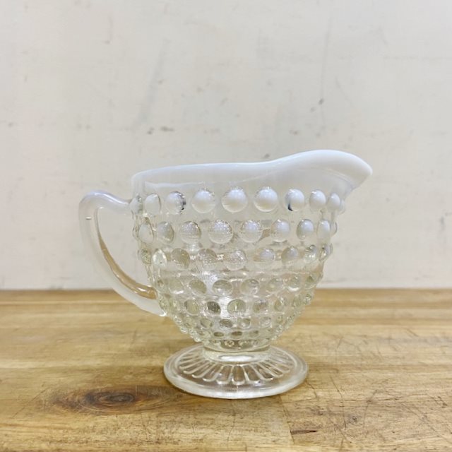 Vintage Moonstone Creamer【B7221】 - 画像 (4)