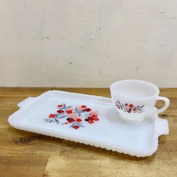 Fire King Primrose Snack Set【B7218】