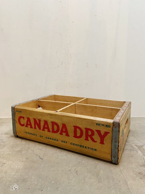 Vintage CANADA DRY Wood Crate【B7184】