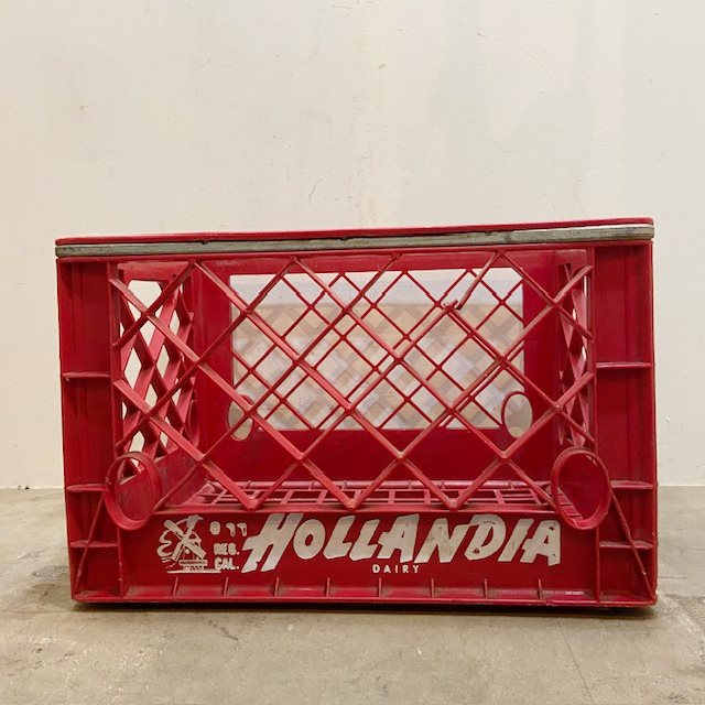 Vintage Plastic Milk Crate【B7229】 - 画像 (3)