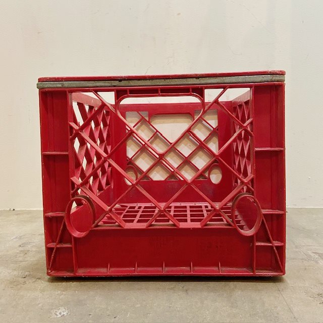Vintage Plastic Milk Crate【B7229】 - 画像 (4)