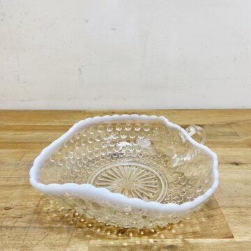 Anchor Hocking Moonstone Heart Candy Bowl【B7216】