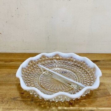 Anchor Hocking Moonstone Relish Dish【B7204】