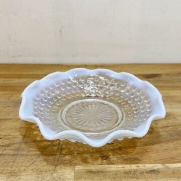 Anchor Hocking Moonstone Candy Dish【B7203】