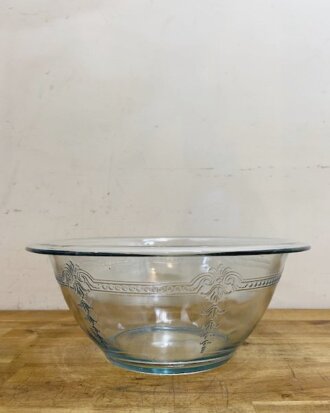 FireKing Sapphire Blue Mixing Bowl【B7194】