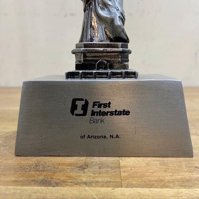 Vintage Statue of Liberty Coin Bank【B5119】 - 画像 (9)