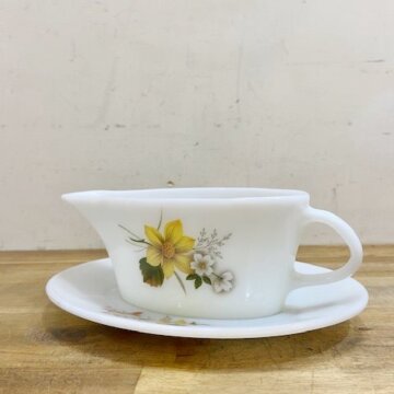 Vintage JAJ Gravy Boat【B7421】