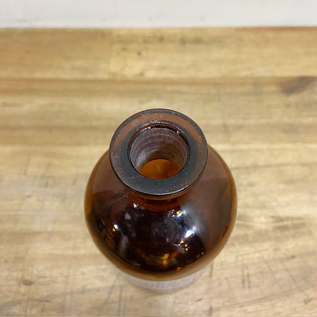 Vintage Medical Glass Bottle【B3612】 - 画像 (8)