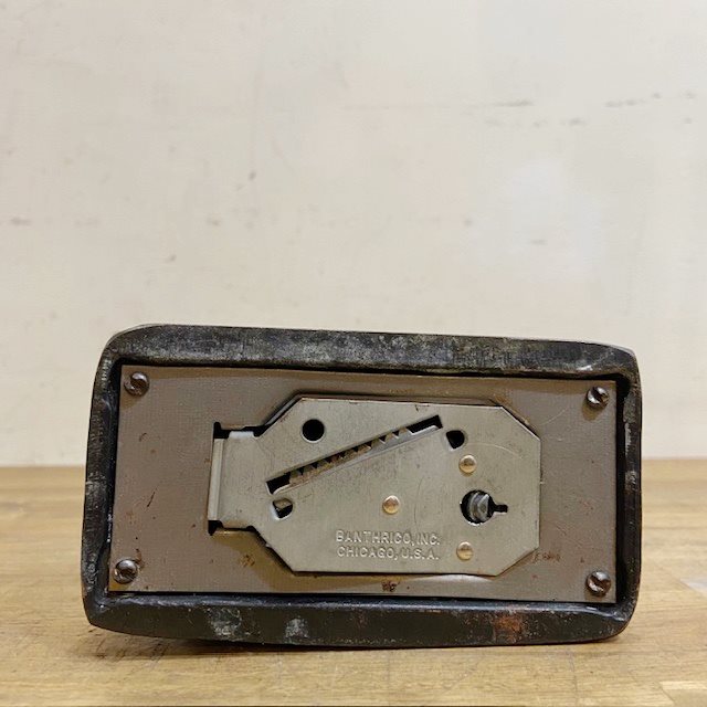 Vintage Coin Bank【B8128】 - 画像 (8)