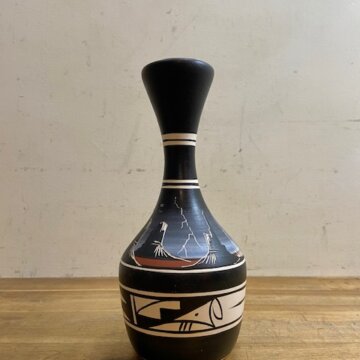 Native American Navajo Vase【B8135】