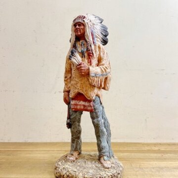 Vintage Native American Indian Statue【B8171】